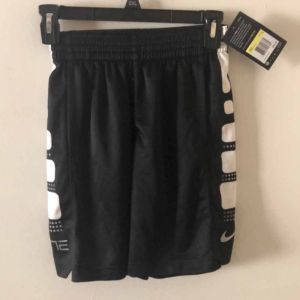 Boys drifting shorts NWT